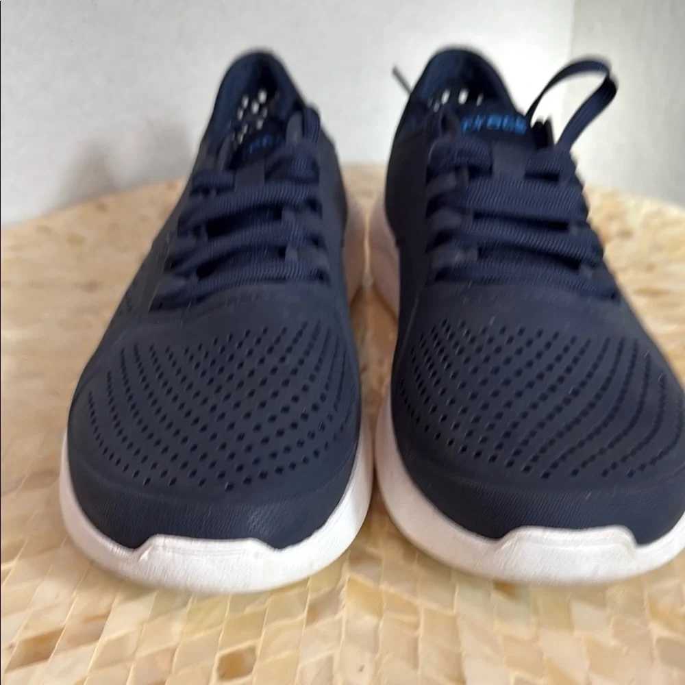 CROCS Dark Blue Athletic Shoes size 11